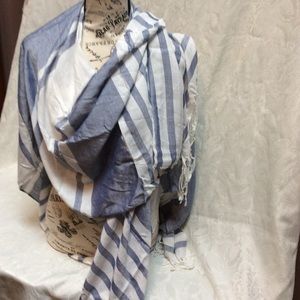 Issac Mizrahi NewYork Shawl wrap scarf kimono, fringe blue white striped Viscose